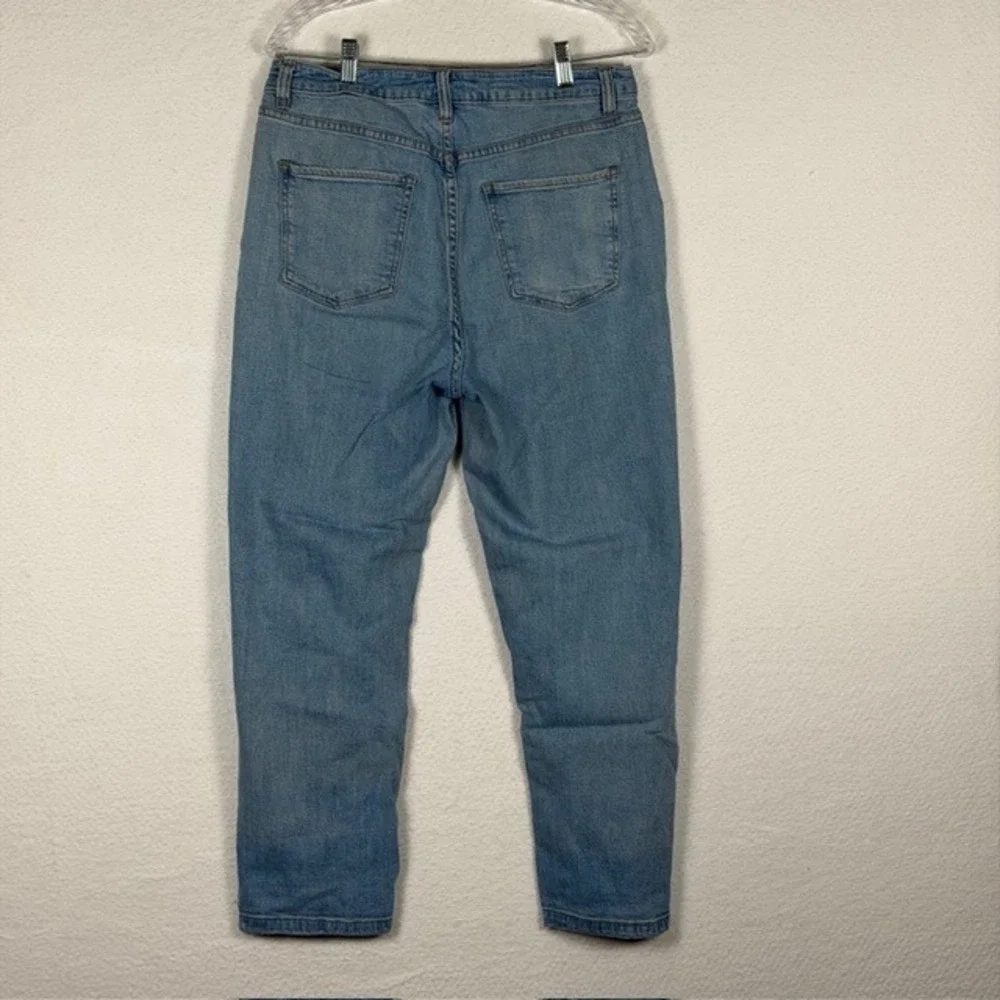 Fashion Nova Women Light Wash Pleated High Rise Mom Jeans Tapered Size‎ 13